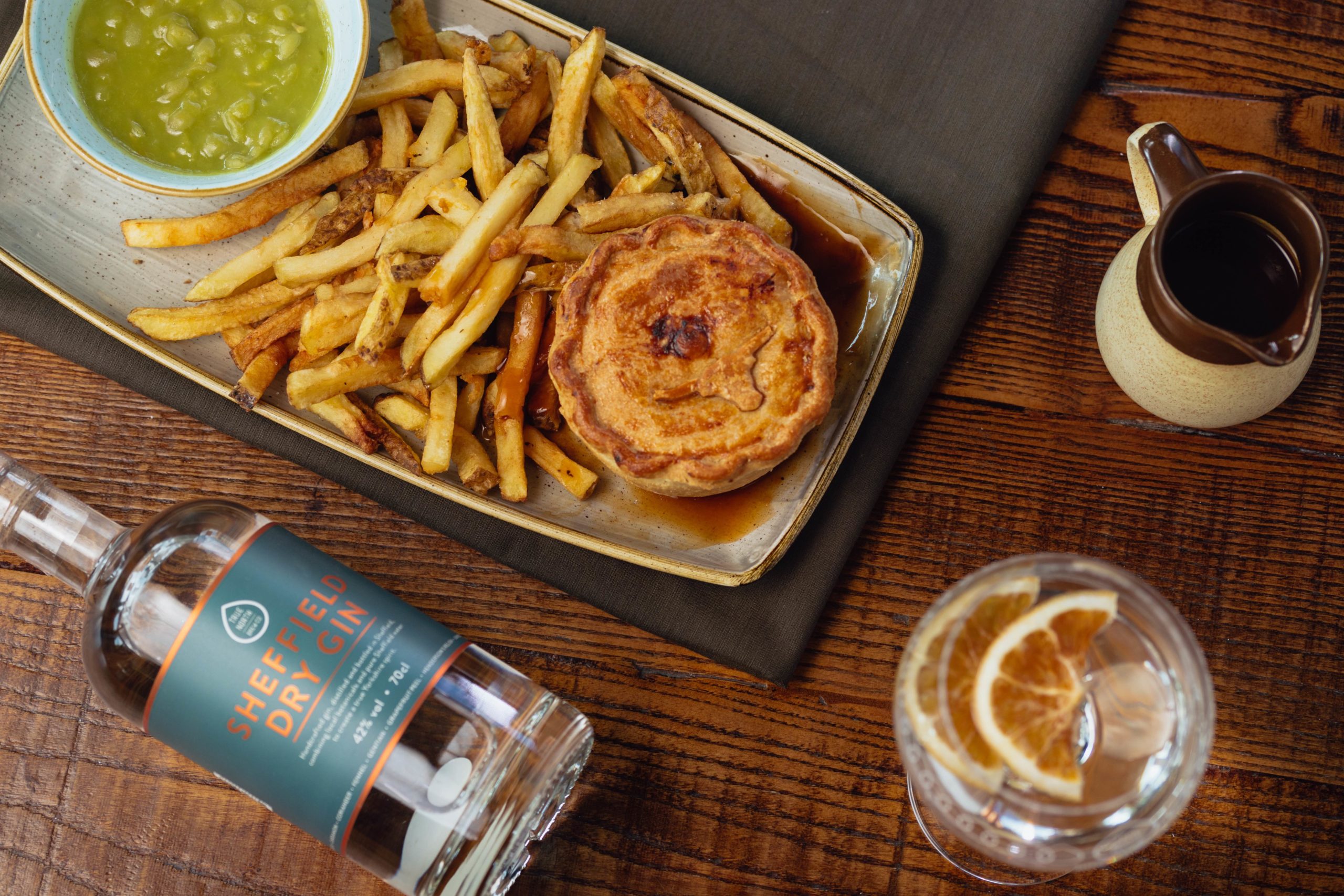 Pie, chips, peas and gin